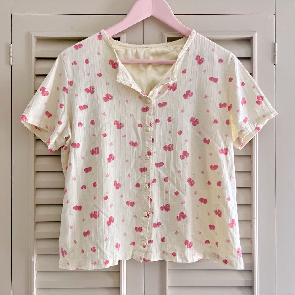 Vintage Pink and White Short Sleeve Tee
